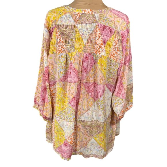 New Rose & Olive Size 1X Tunic Blouse Top Pink Yellow Patchwork V-Neck - Picture 3 of 9
